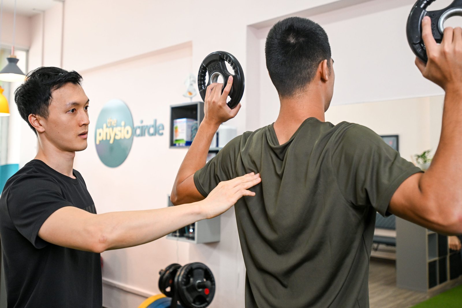 Athletes can benefit from faster recovery and improved performance while reducing the risk of injury.